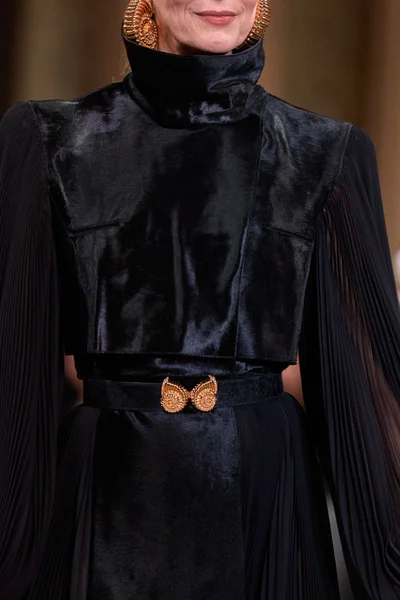 Look 114